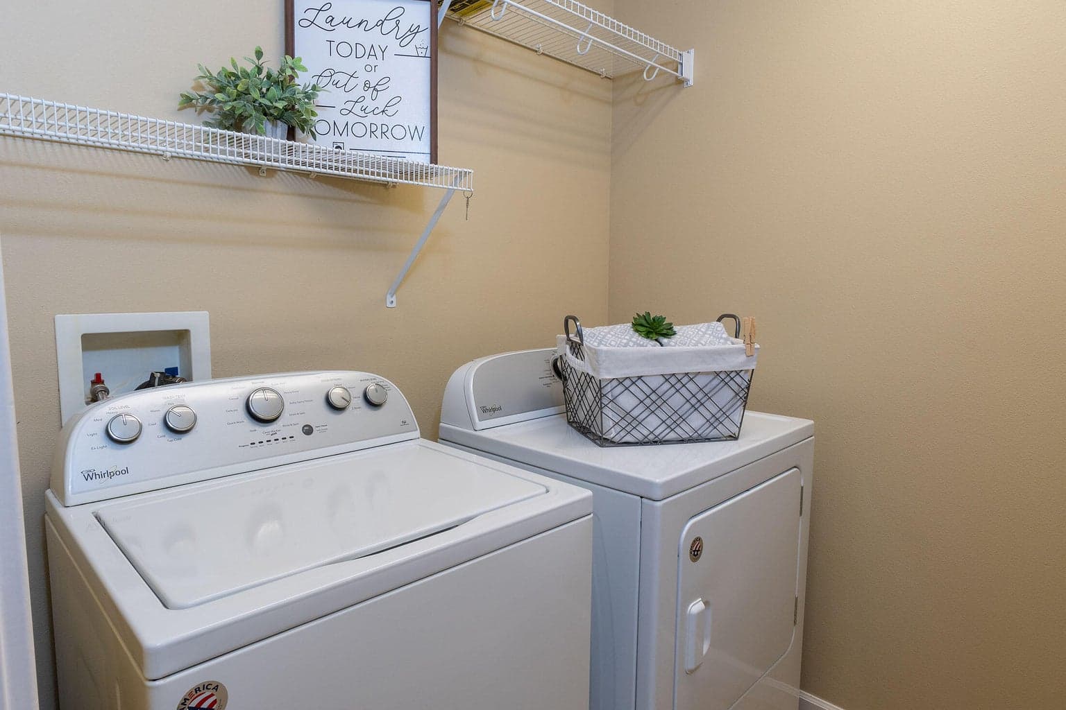 Photo of 2822 NW Elm Avenue 12 of 29