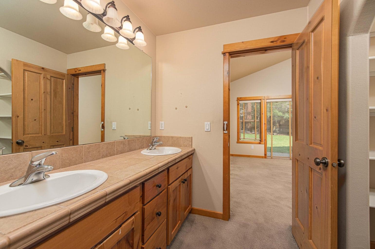 Photo of 60933 Crested Butte Lane 21 of 41