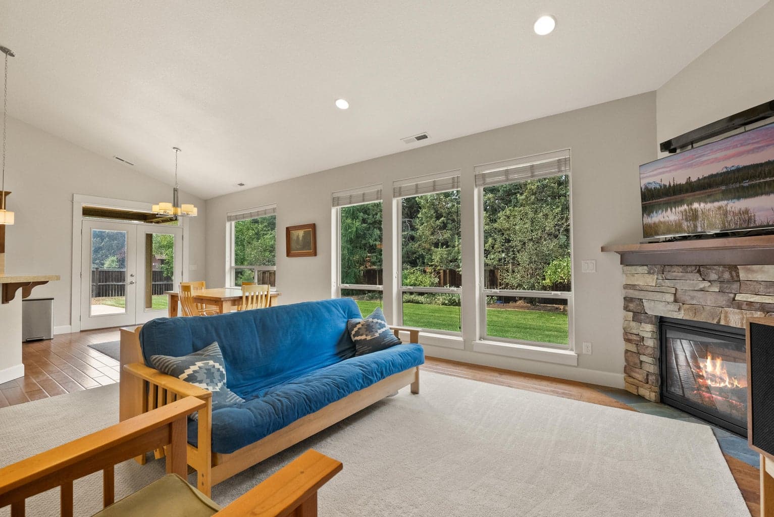 Photo of 61551 SE Baptist Way 6 of 38
