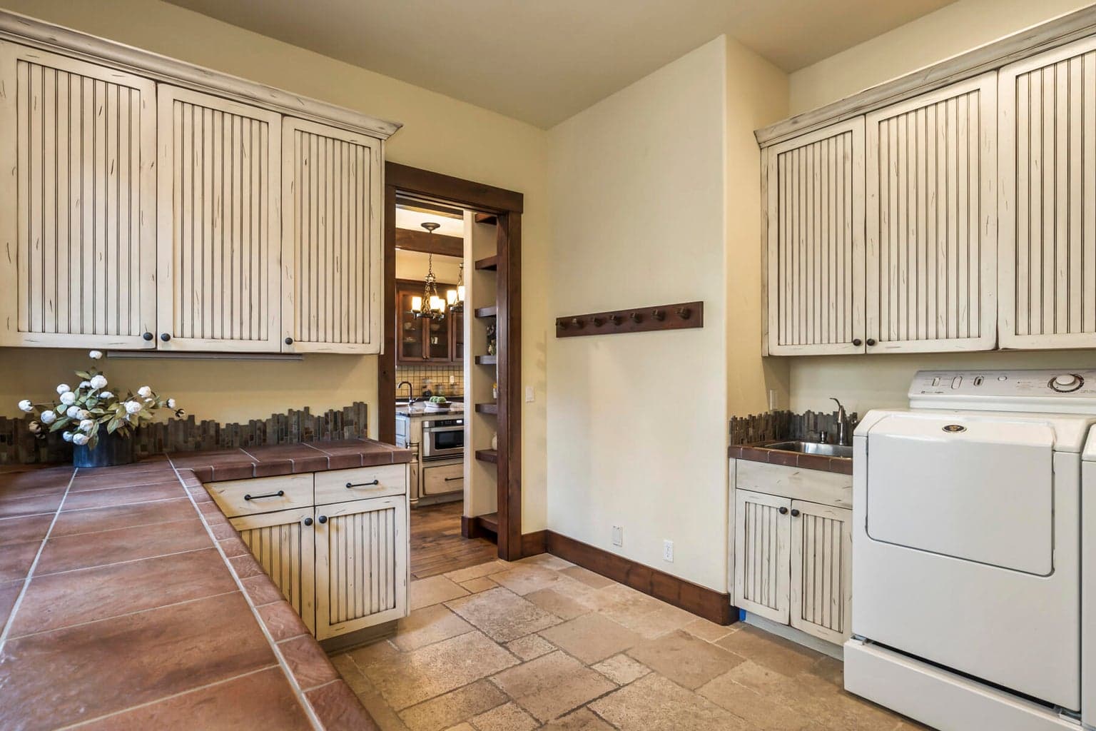 Photo of 1564 NW Overlook Drive 32 of 59