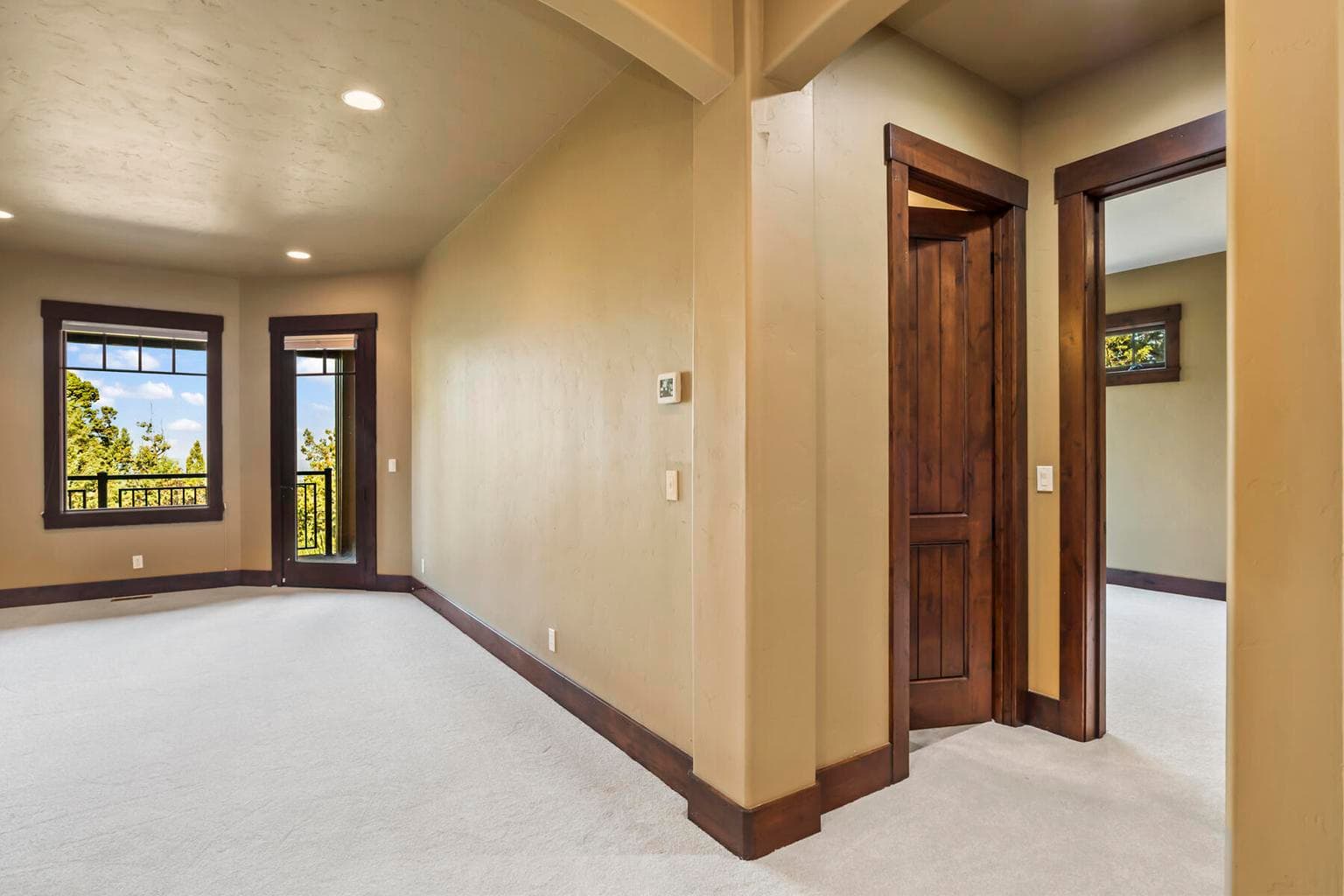 Photo of 1564 NW Overlook Drive 47 of 59