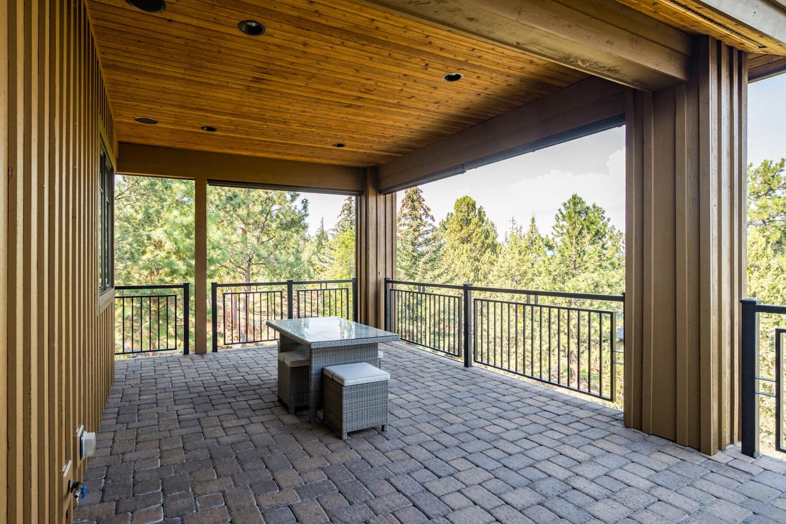 Photo of 1564 NW Overlook Drive 22 of 59