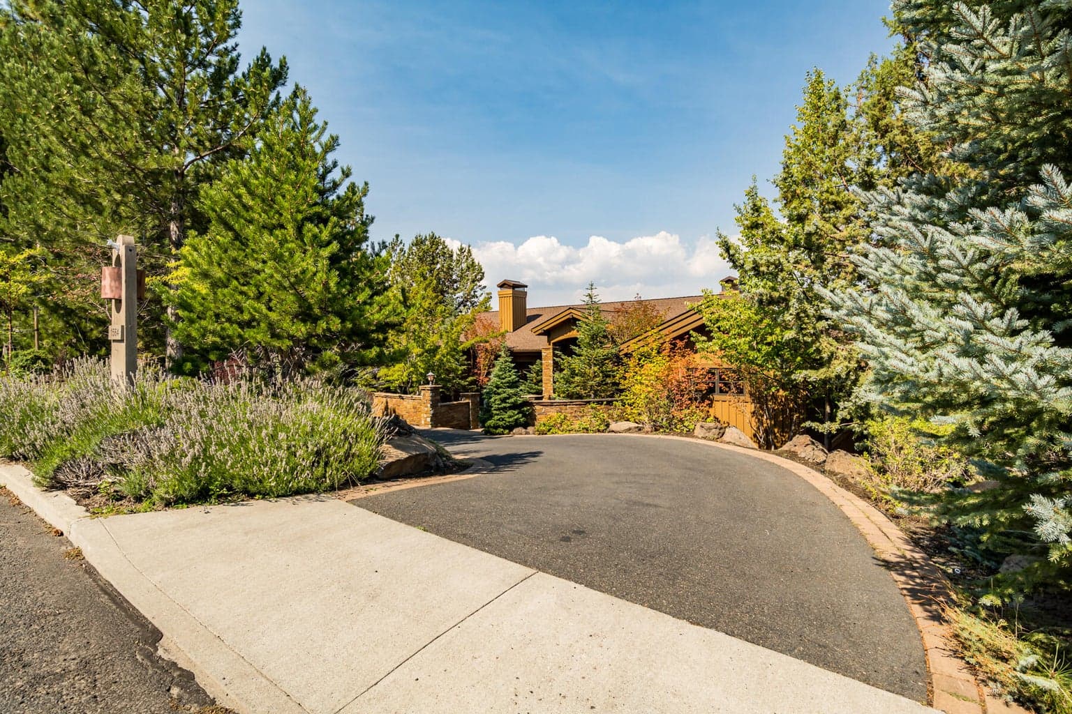 Photo of 1564 NW Overlook Drive 56 of 59