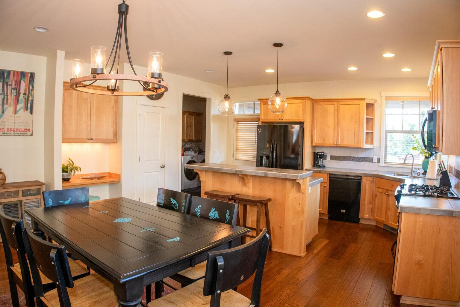 Photo of 2153 NW Clearwater Drive 13 of 26