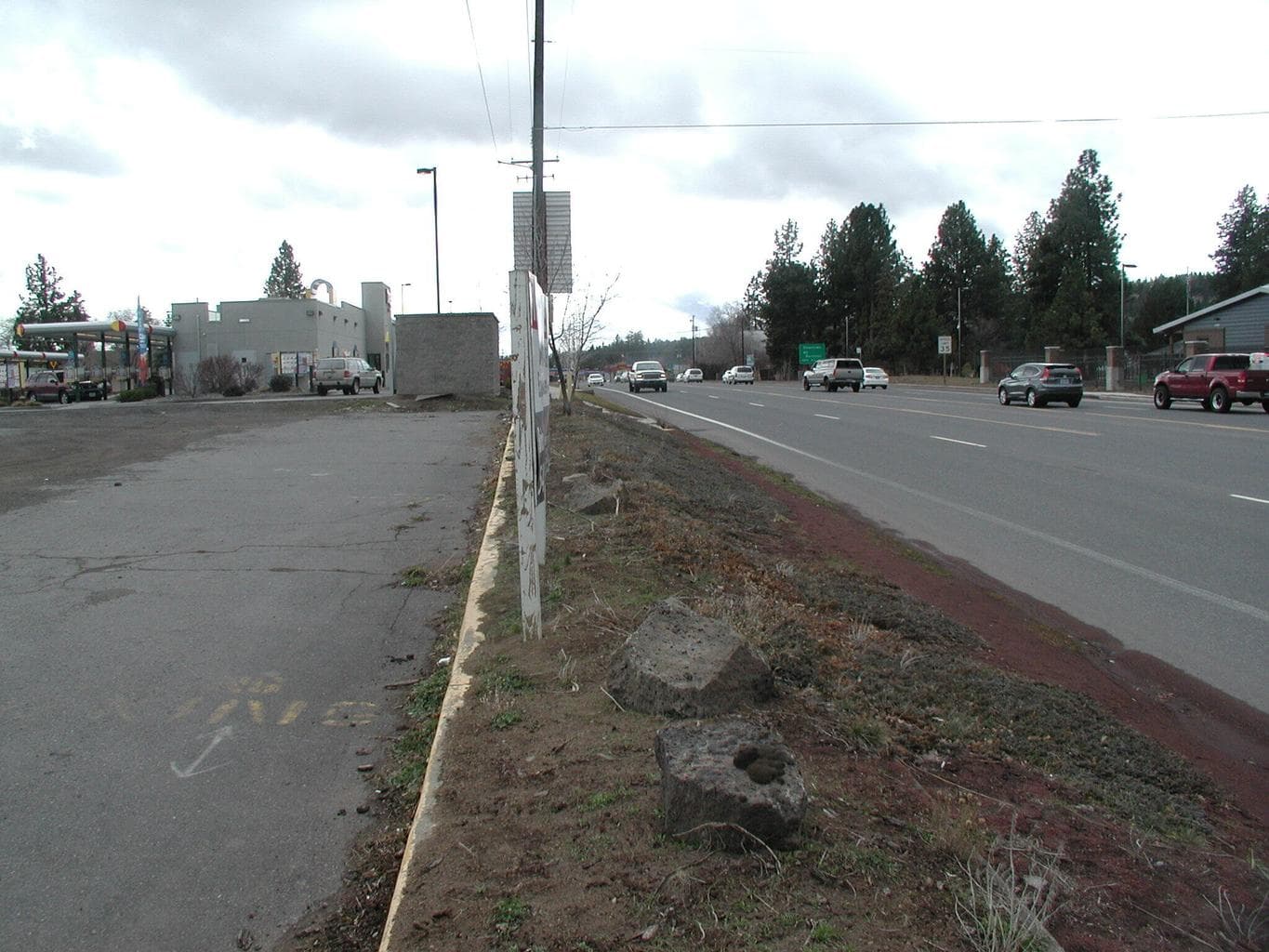 Photo of 3650 Hwy 97 2 of 12