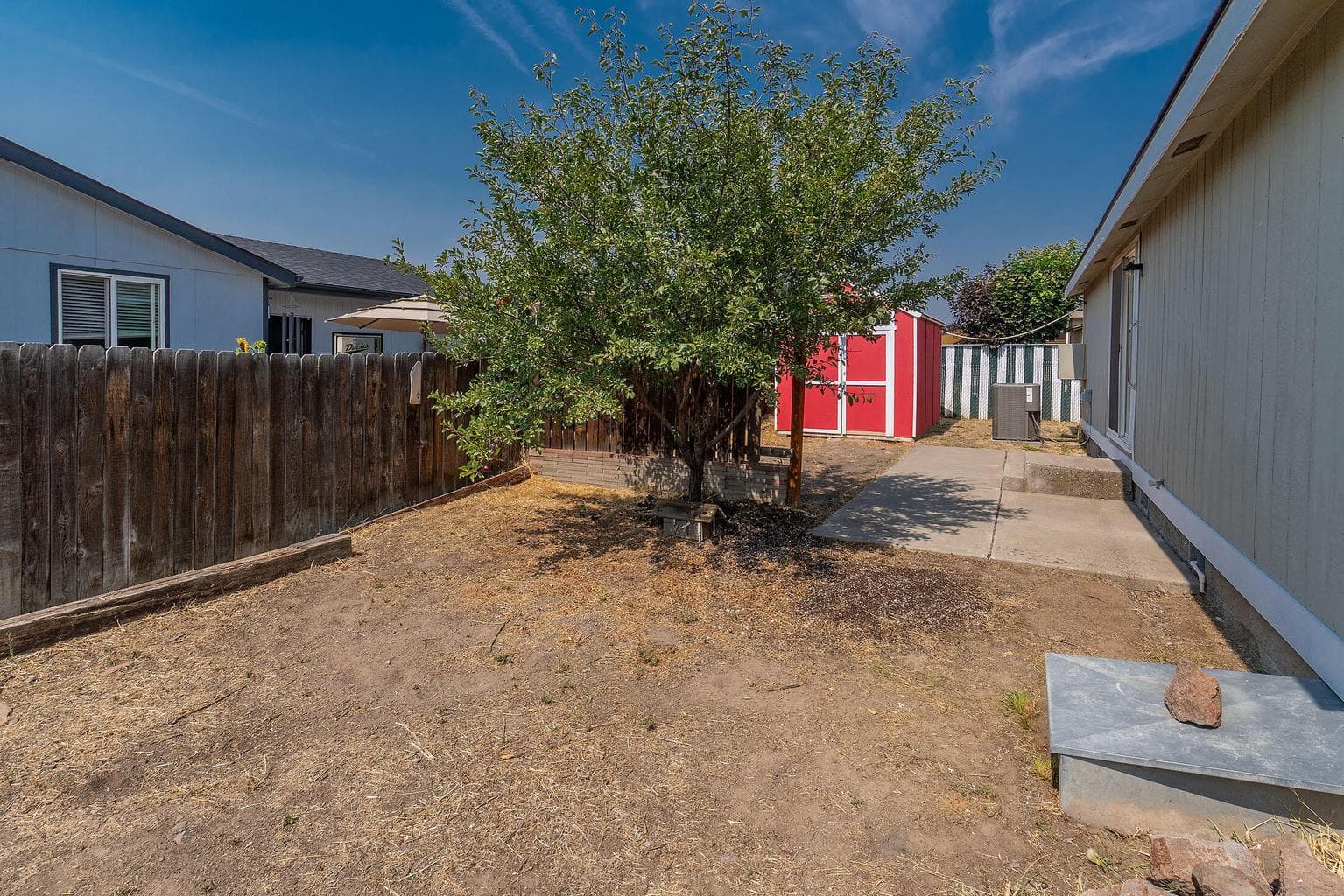 Photo of 1339 NW Drake Avenue 15 of 16