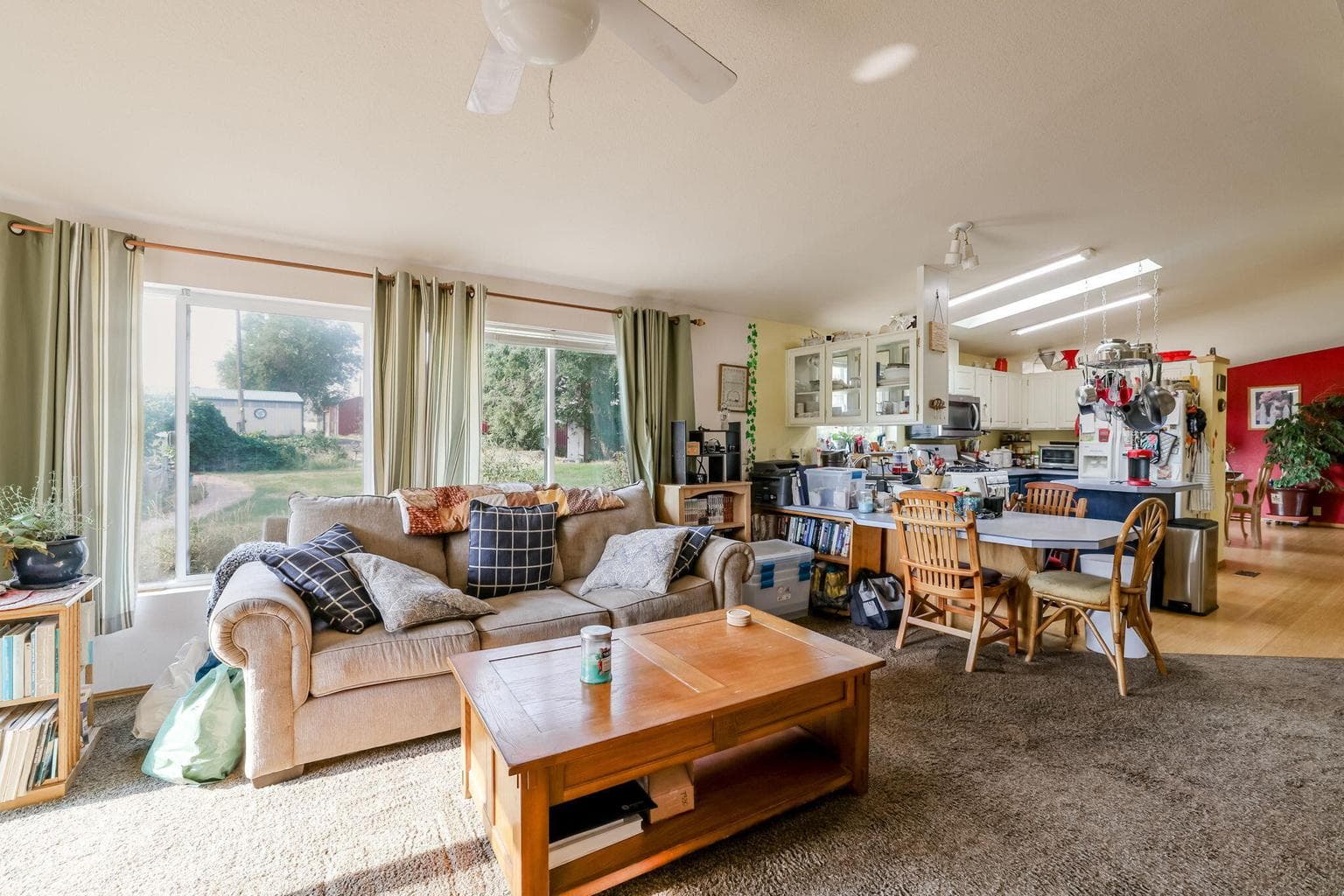 Photo of 9505 NE Gateway Avenue 12 of 38