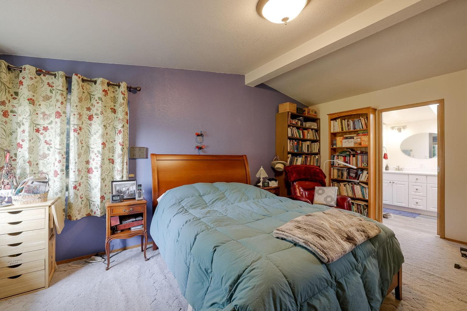Photo of 9505 NE Gateway Avenue 15 of 38