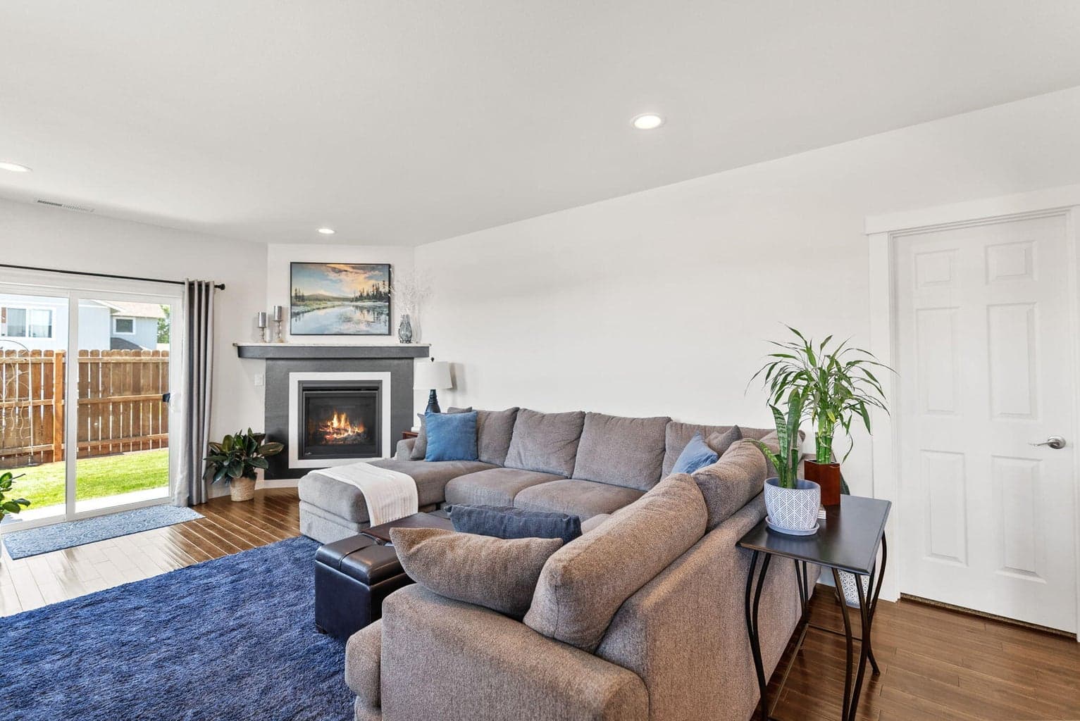 Photo of 521 SE Morgan Court 7 of 40