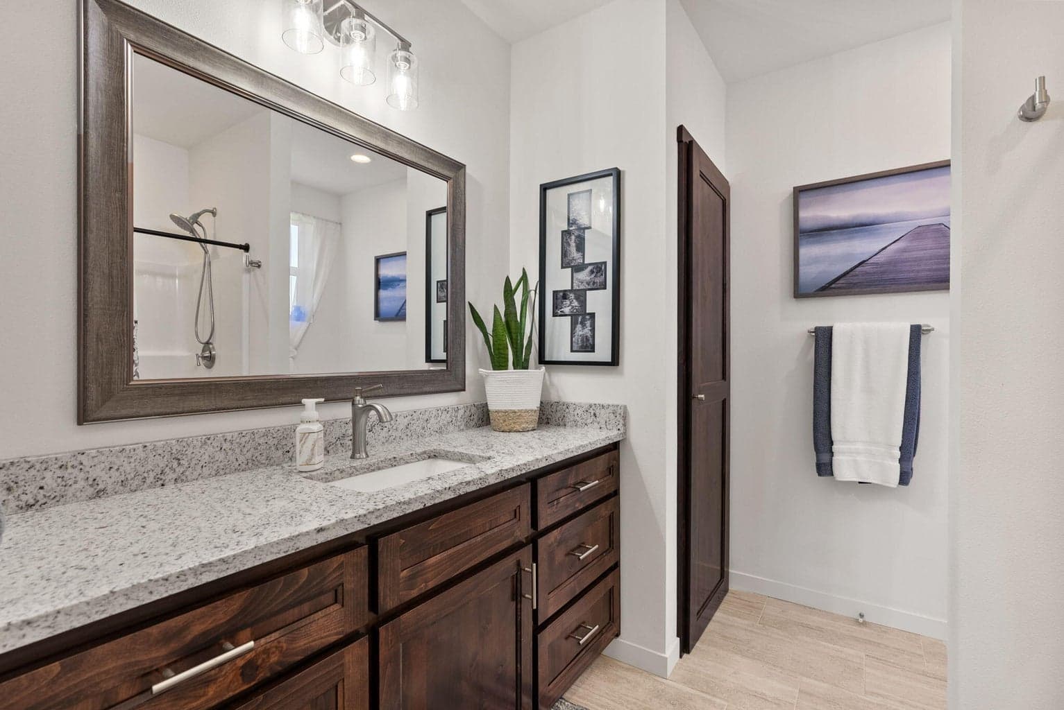 Photo of 521 SE Morgan Court 24 of 40