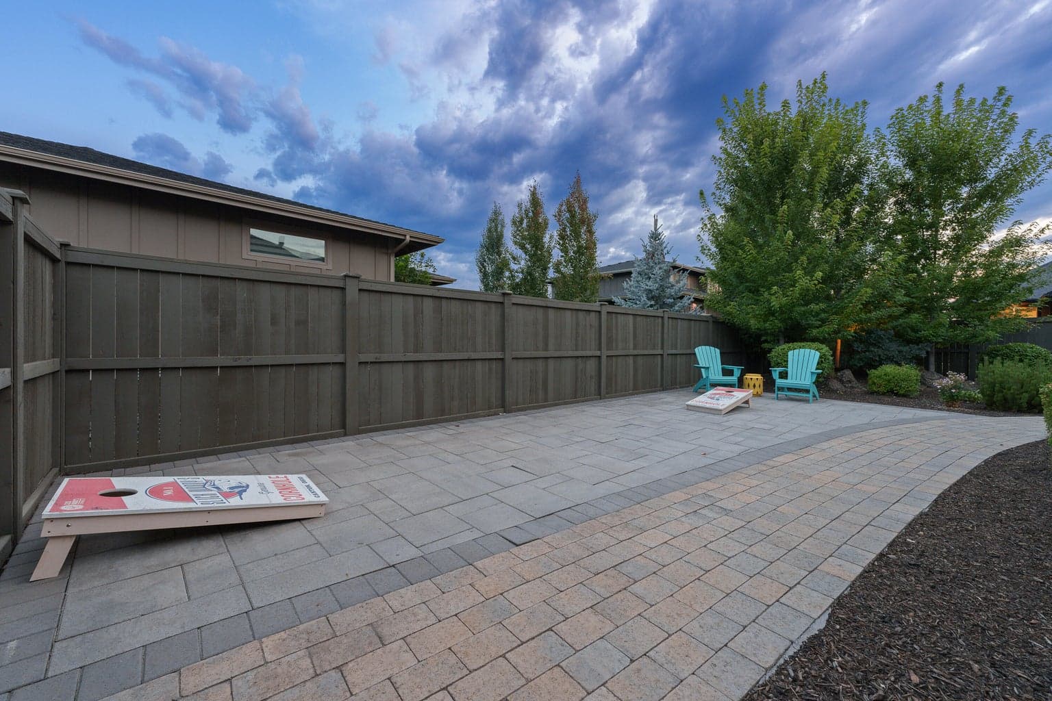 Hardscaped south side yard