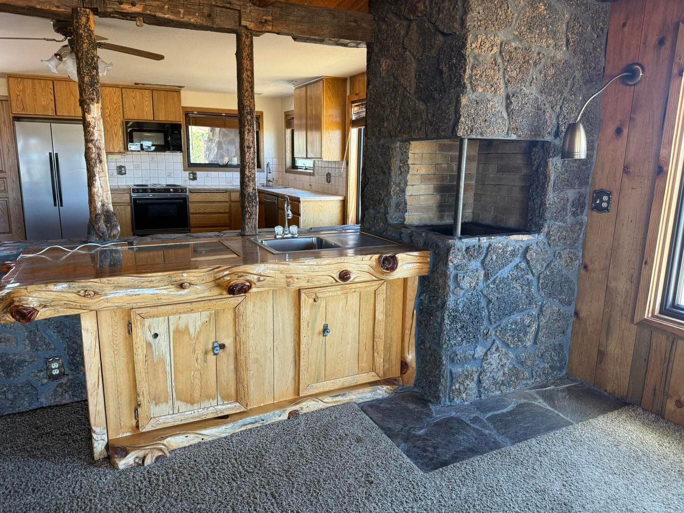 Built in Wet bar