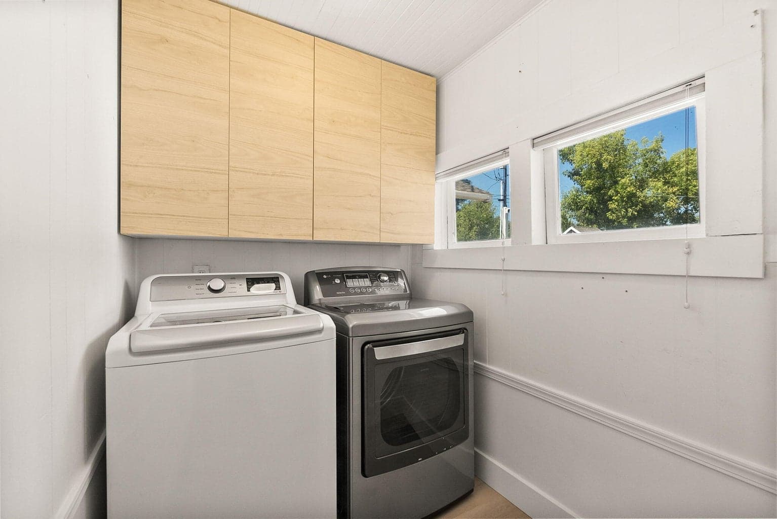 Photo of 153 SW 3rd Street 29 of 36