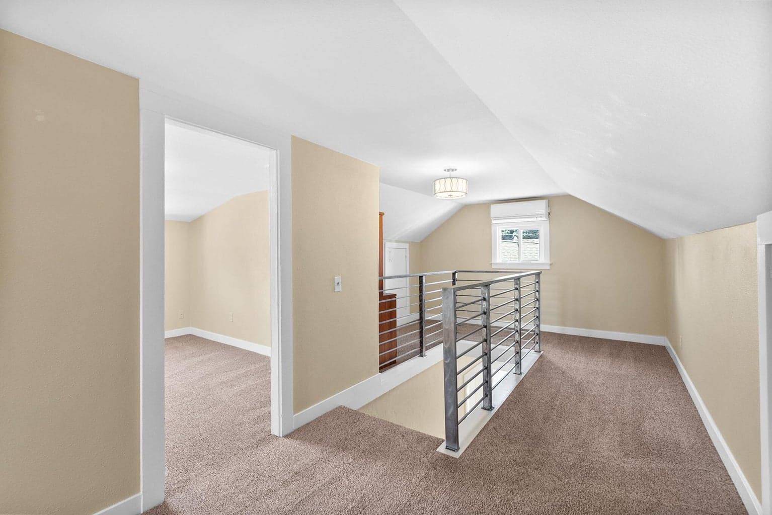 Photo of 153 SW 3rd Street 23 of 36