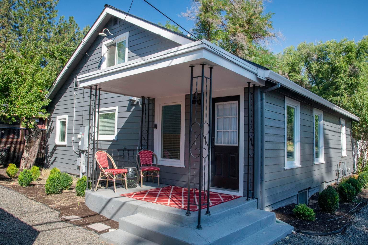 Photo of 202 Thurston 3 of 32