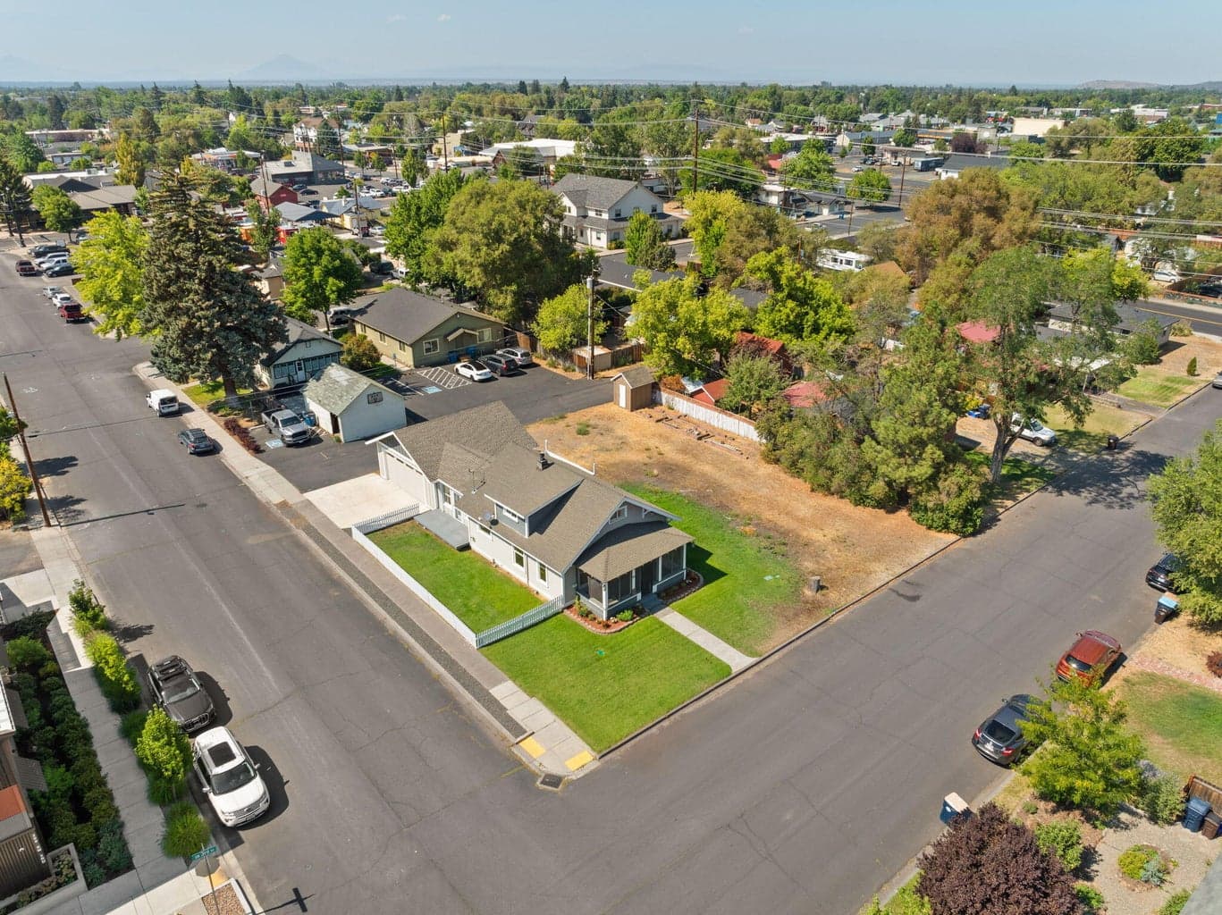 Photo of 153 SW 3rd Street 36 of 36