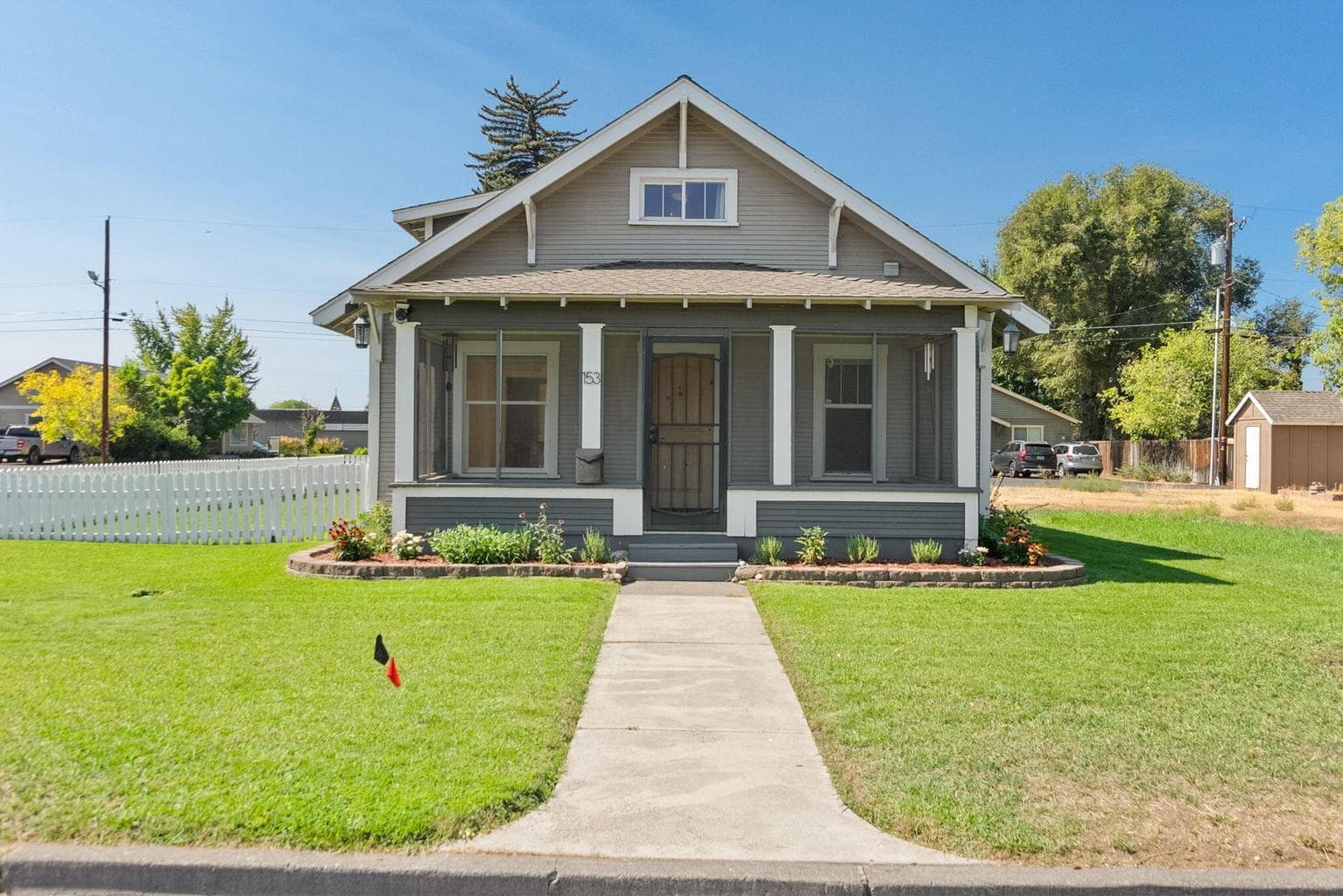 Photo of 153 3rd 1 of 36