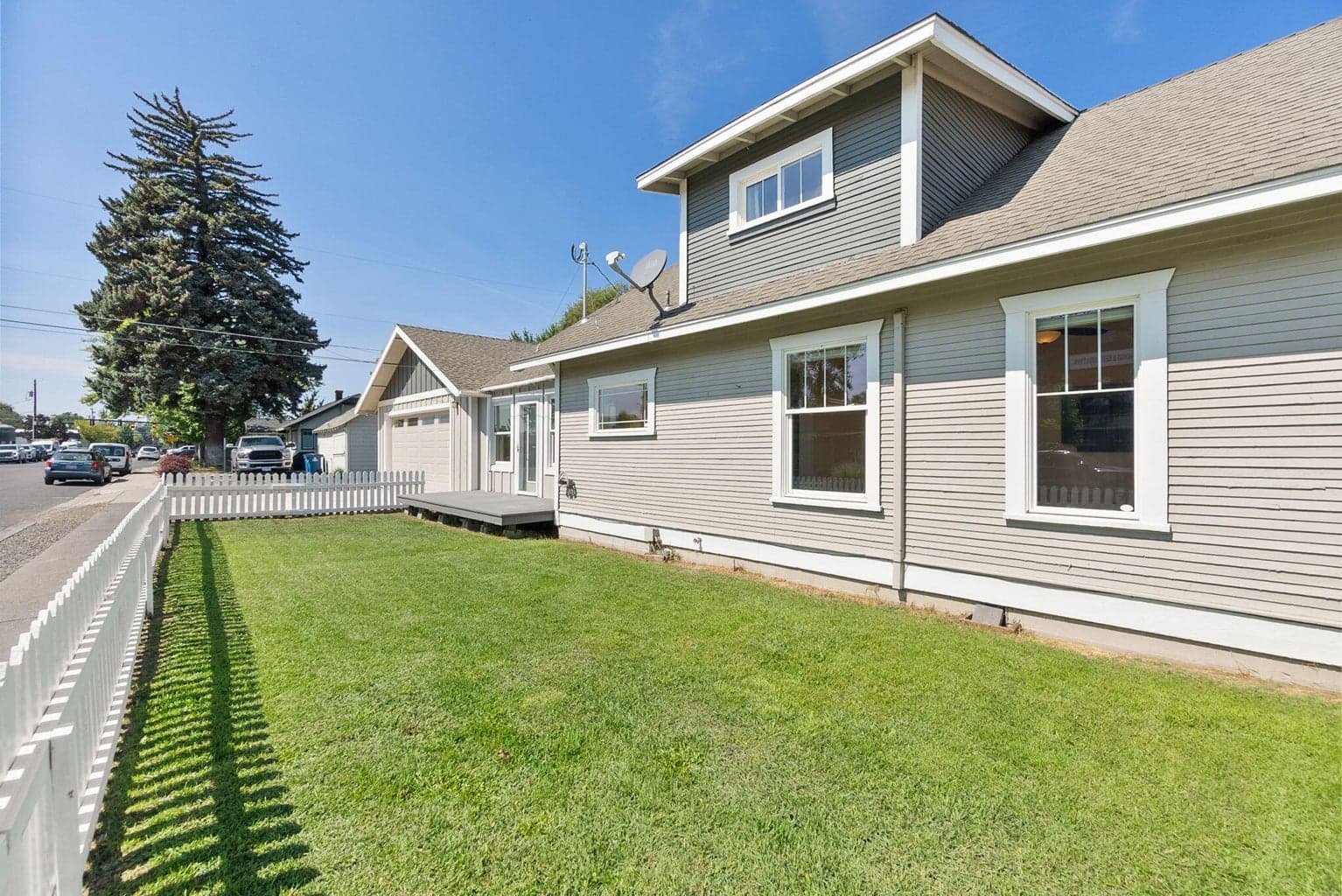 Photo of 153 SW 3rd Street 32 of 36