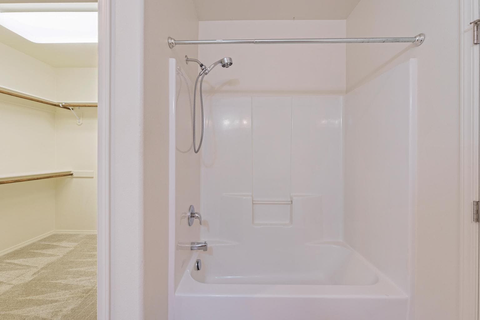 Photo of 3160 SW Obsidian Court 22 of 28