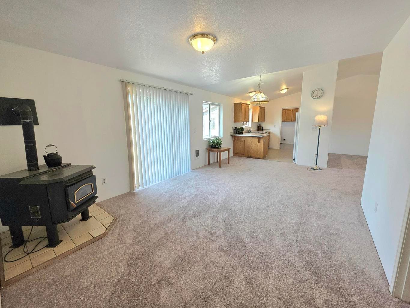 Photo of 1077 NE Mahogany Street 11 of 25