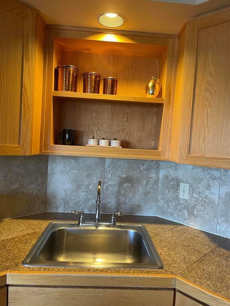 Photo of 1830 Redtail Hawk Drive 7 of 34