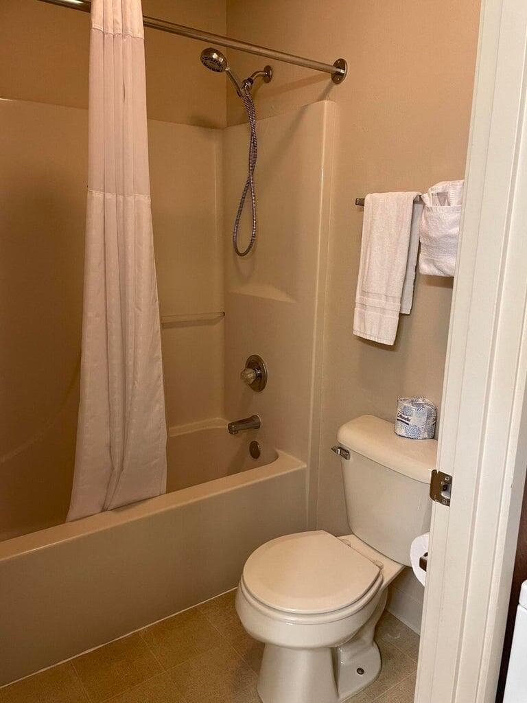 Photo of 1830 Redtail Hawk Drive 14 of 34
