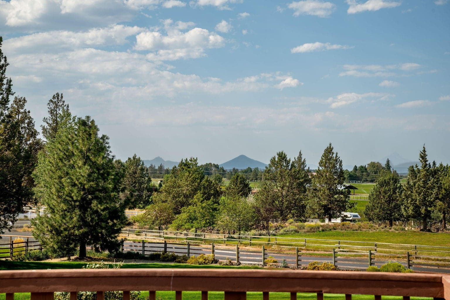Photo of 64830 Bachelor Way 41 of 59