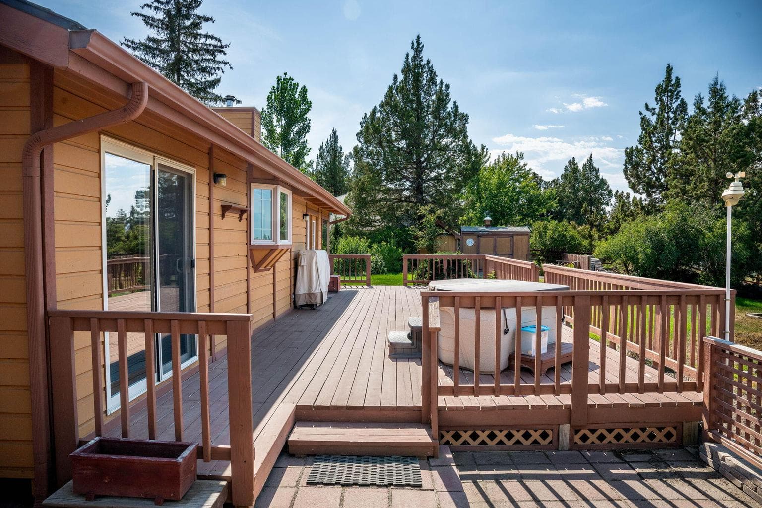Photo of 64830 Bachelor Way 38 of 59