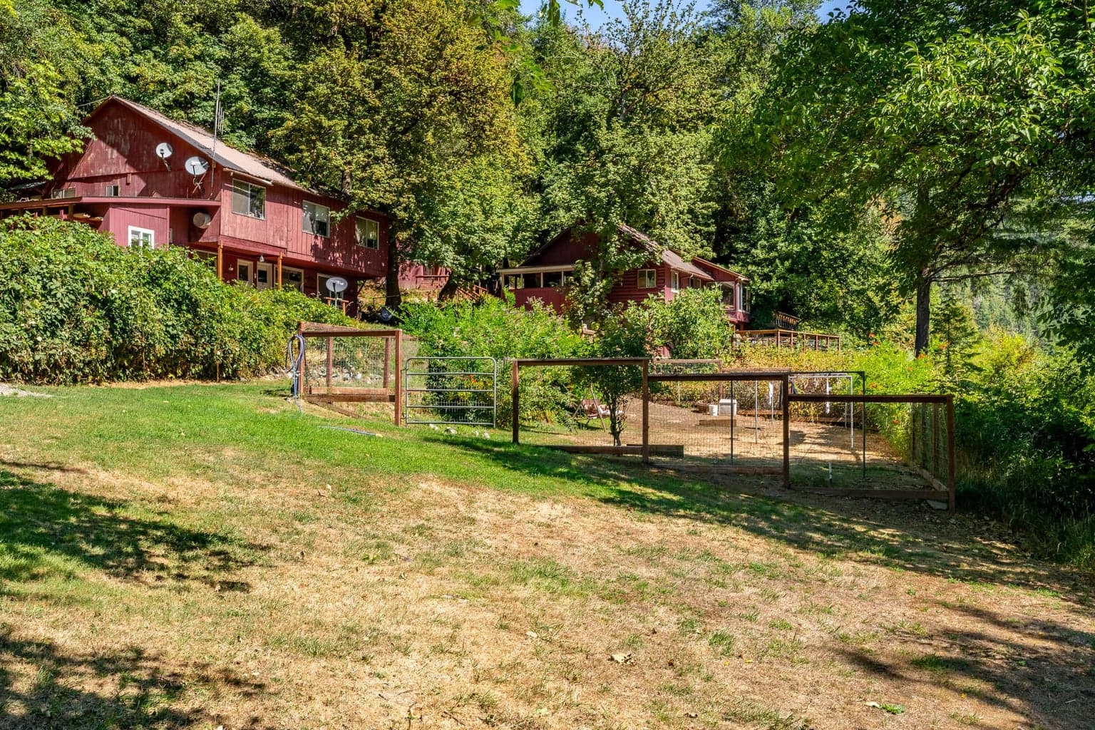 Photo of 7800 Rogue River 3 of 82