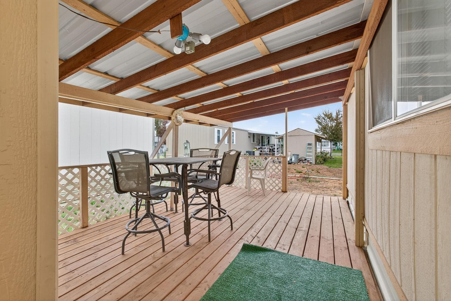 Photo of 400 NW Terrace Lane 25 of 42