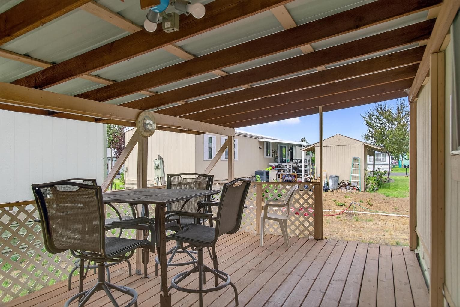 Photo of 400 NW Terrace Lane 26 of 42