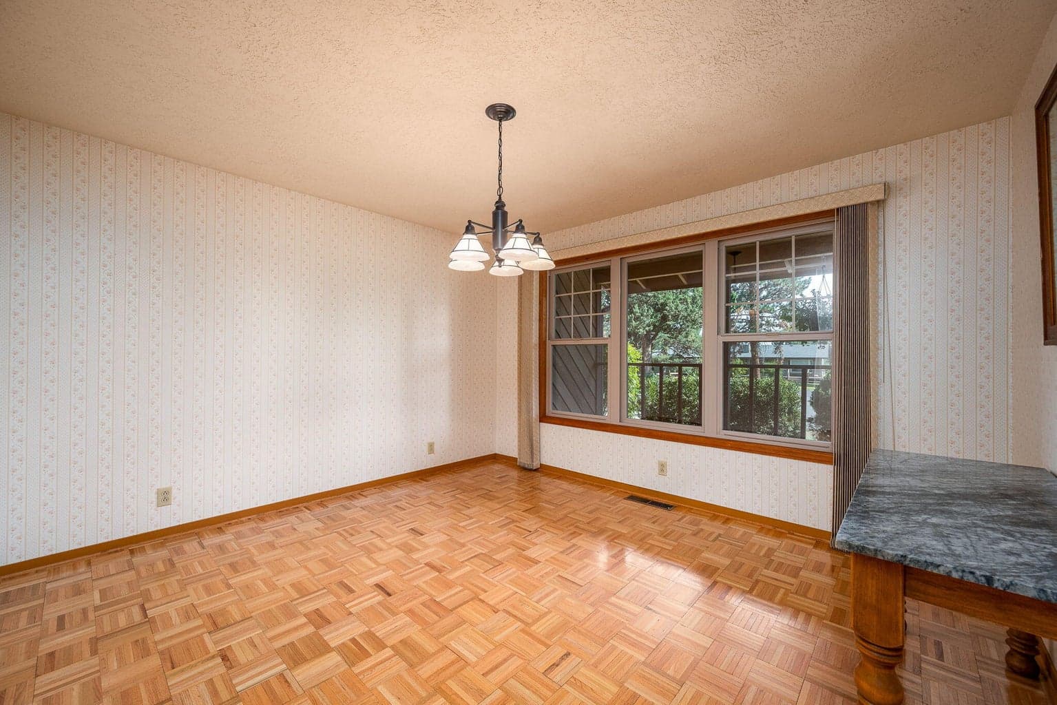 Photo of 64830 Bachelor Way 33 of 59