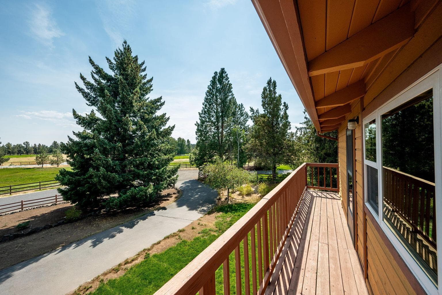 Photo of 64830 Bachelor Way 29 of 59
