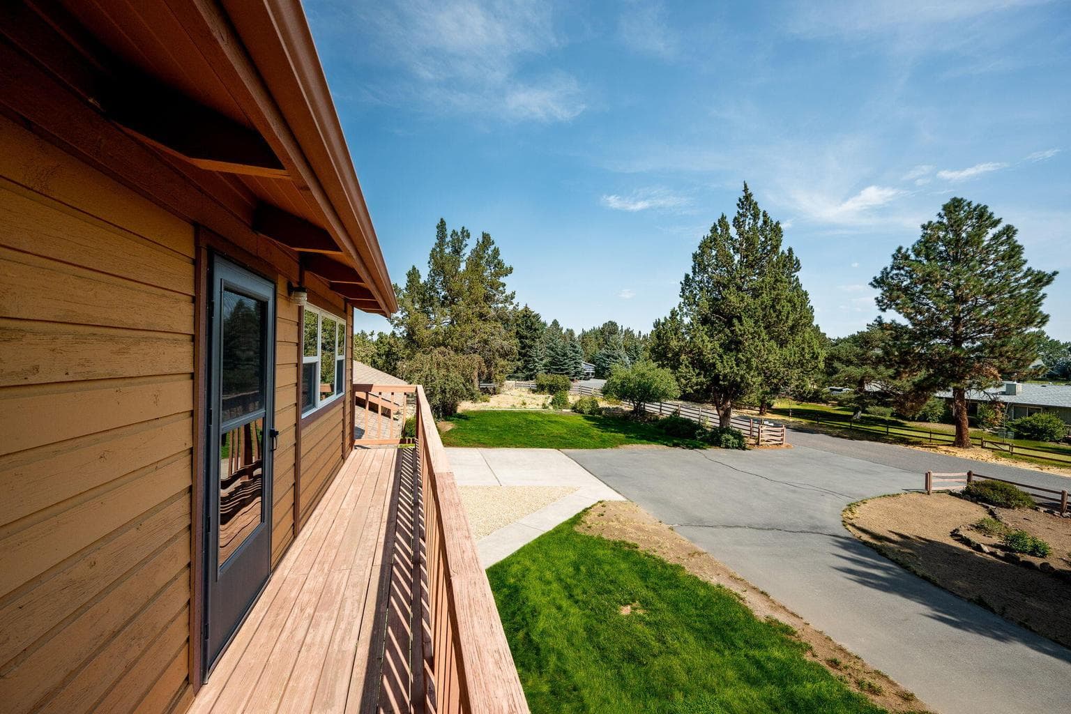 Photo of 64830 Bachelor Way 30 of 59