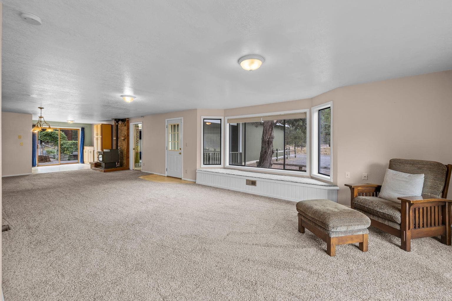 Photo of 69222 Yellow Daisy Lane 15 of 56