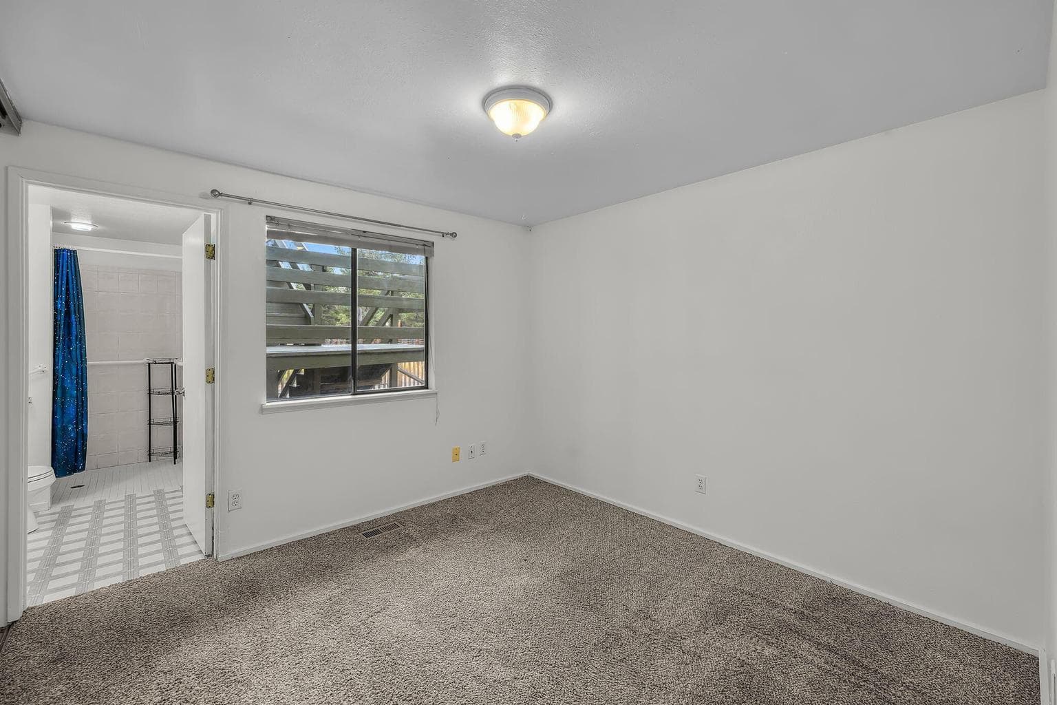 Bedroom 1 on Main
