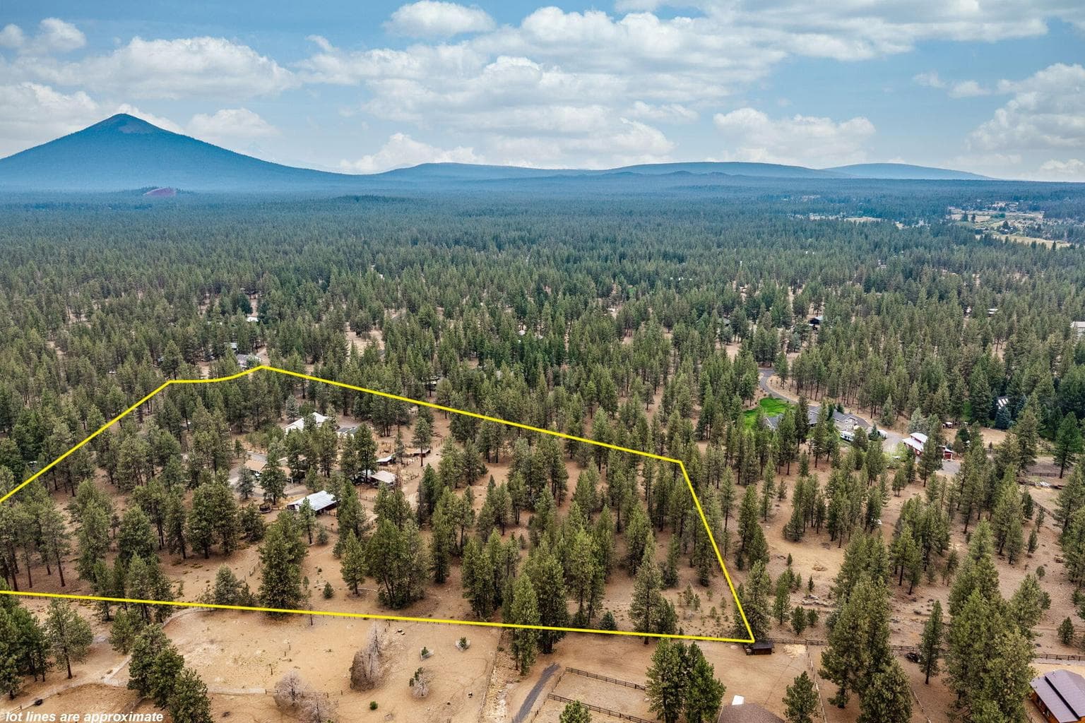 Photo of 69222 Yellow Daisy Lane 13 of 56