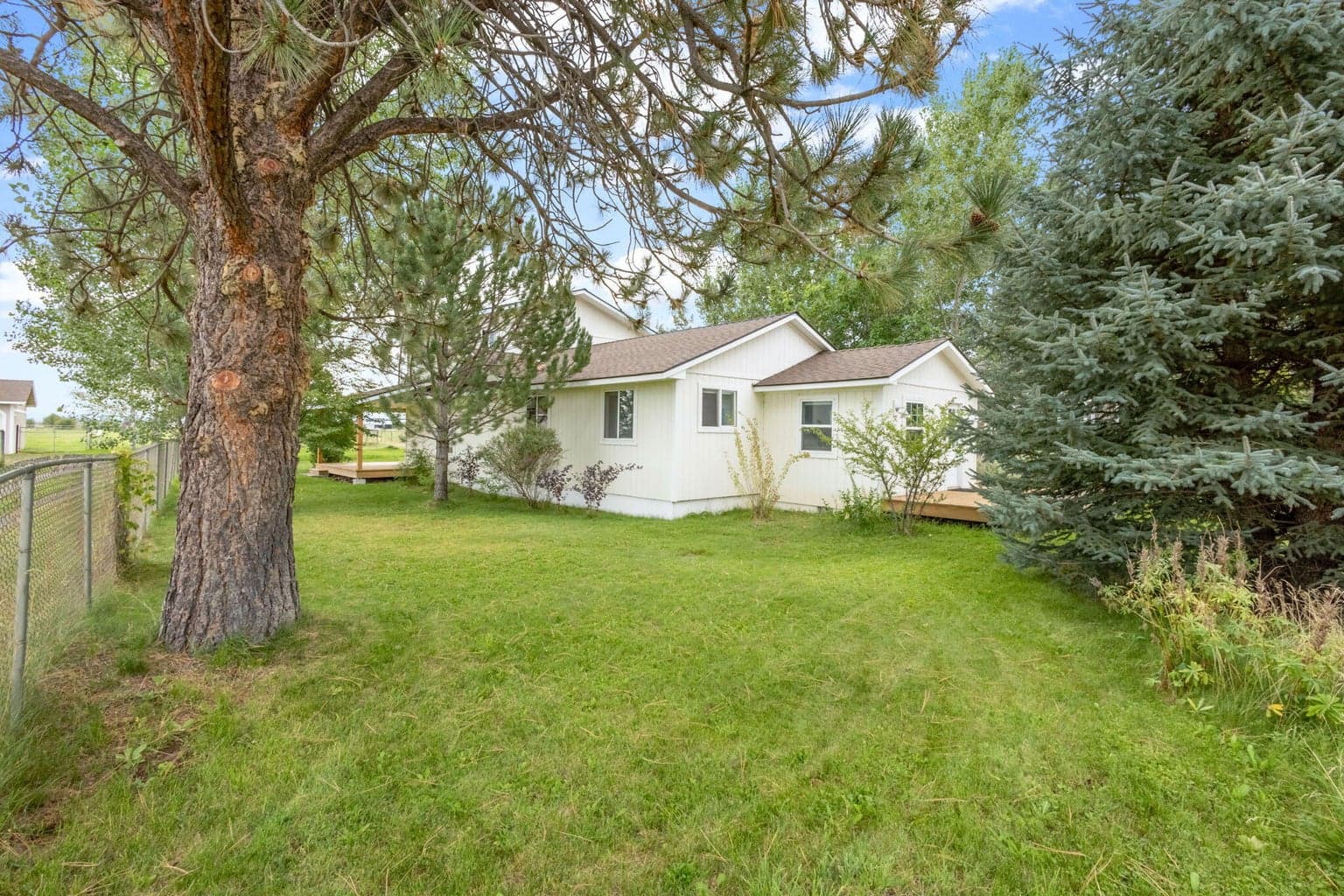 Photo of 26315 Walker RD 29 of 48