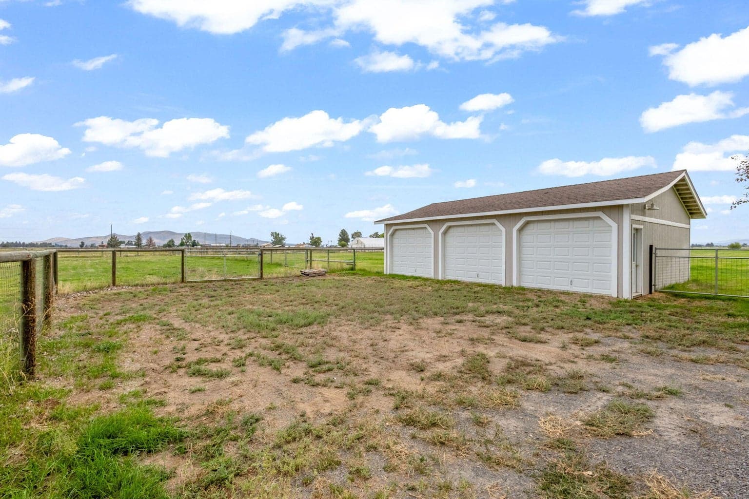 Photo of 26315 Walker RD 38 of 48