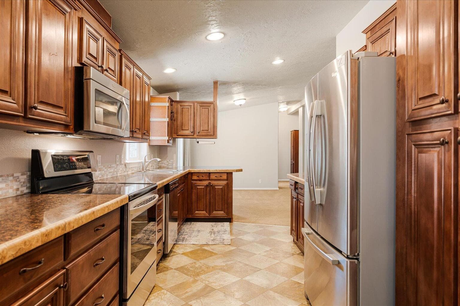 Photo of 16810 Covina Road 17 of 42