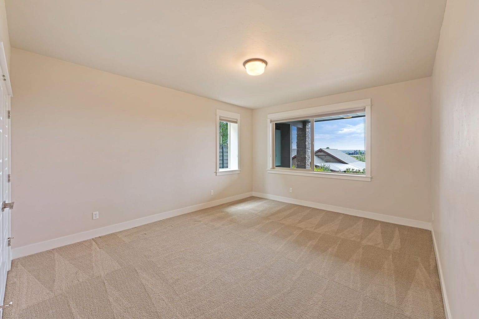 Photo of 19367 Alianna Loop 42 of 53