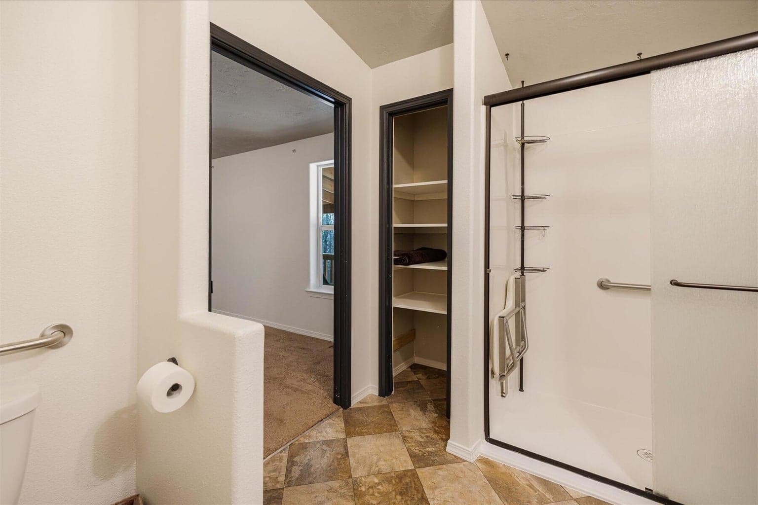 Photo of 16810 Covina Road 21 of 42