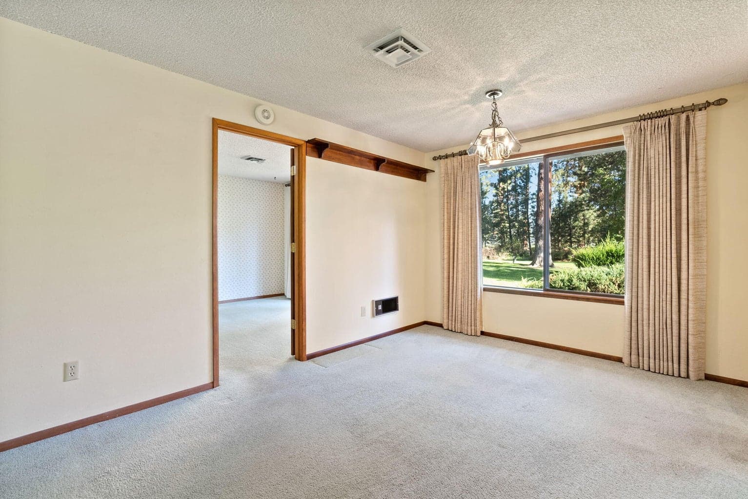 Photo of 20388 Tailblock Road 10 of 56