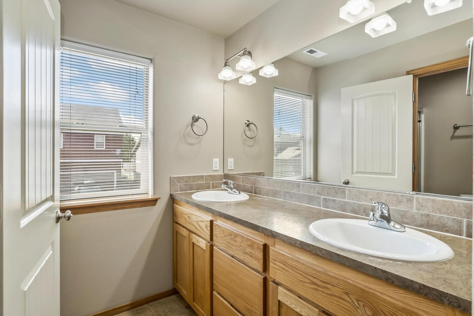 Photo of 63221 Boyd Acres Road 19 of 33