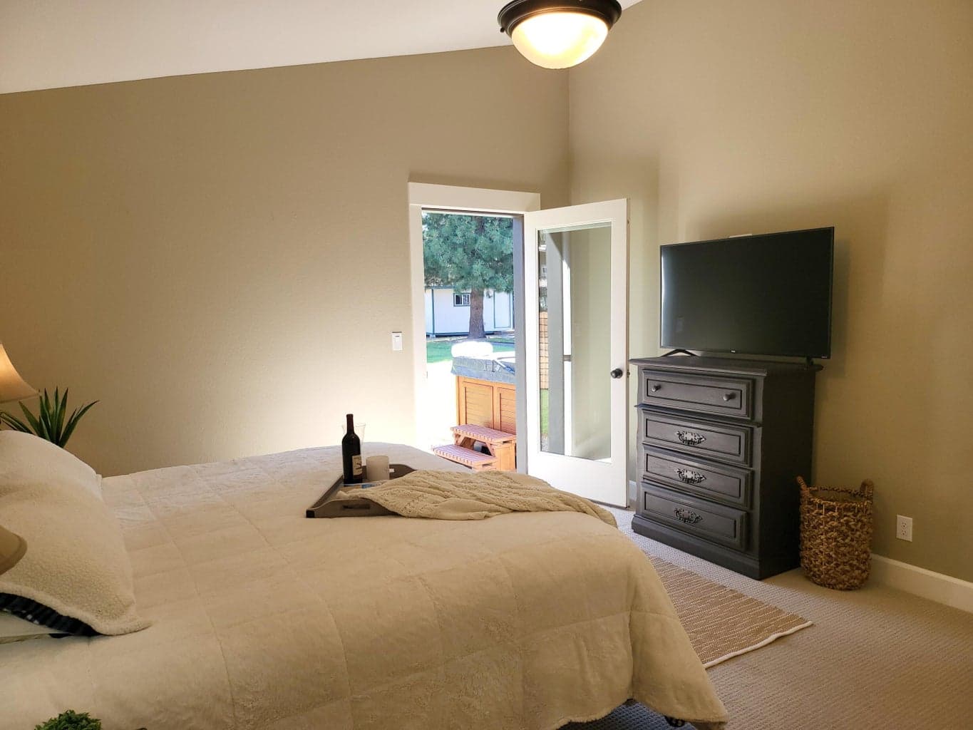 Photo of 61538 Sunny Breeze Lane 19 of 36