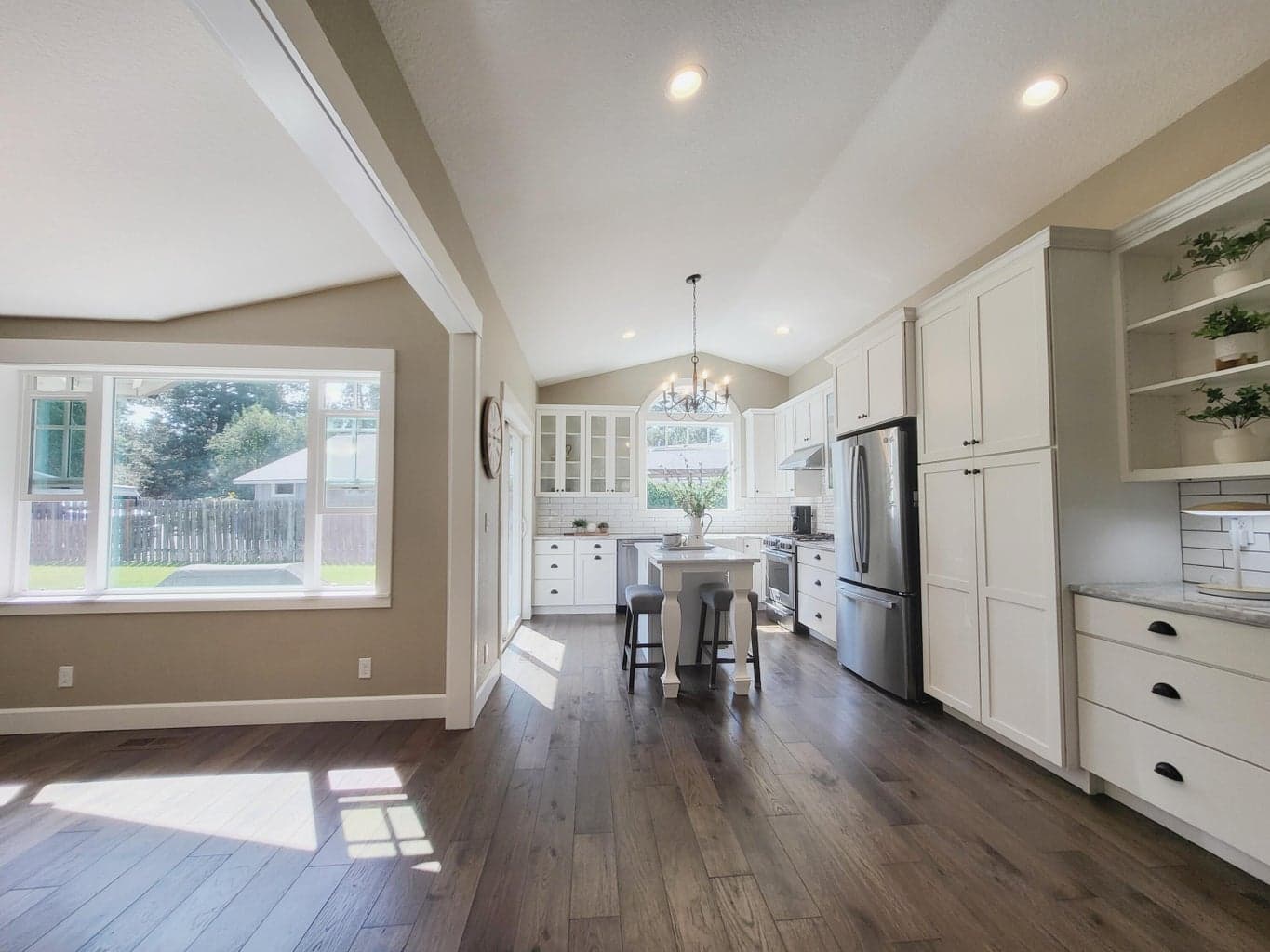 Photo of 61538 Sunny Breeze Lane 11 of 36