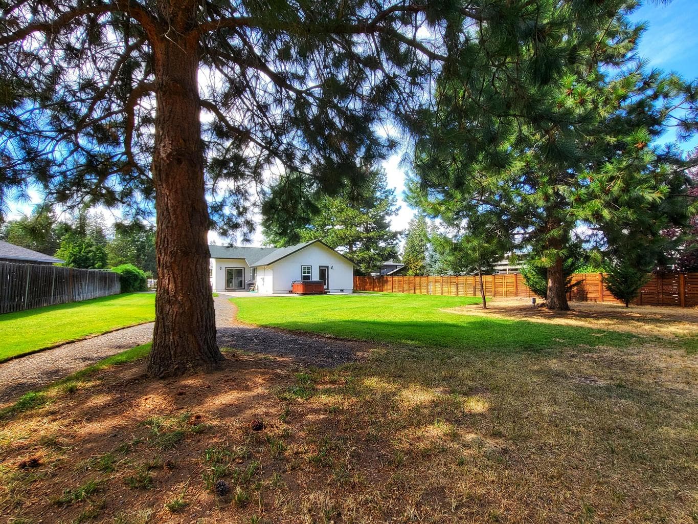 Photo of 61538 Sunny Breeze Lane 33 of 36