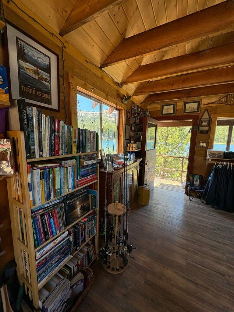 Photo of 63300 Three Creeks Lake 4 of 28