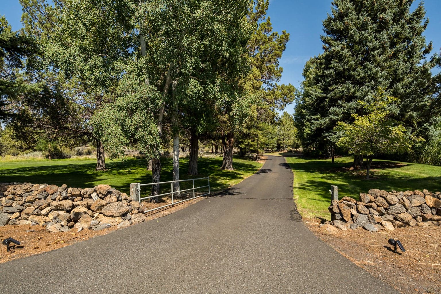 Photo of 21936 Bear Creek Road 12 of 75