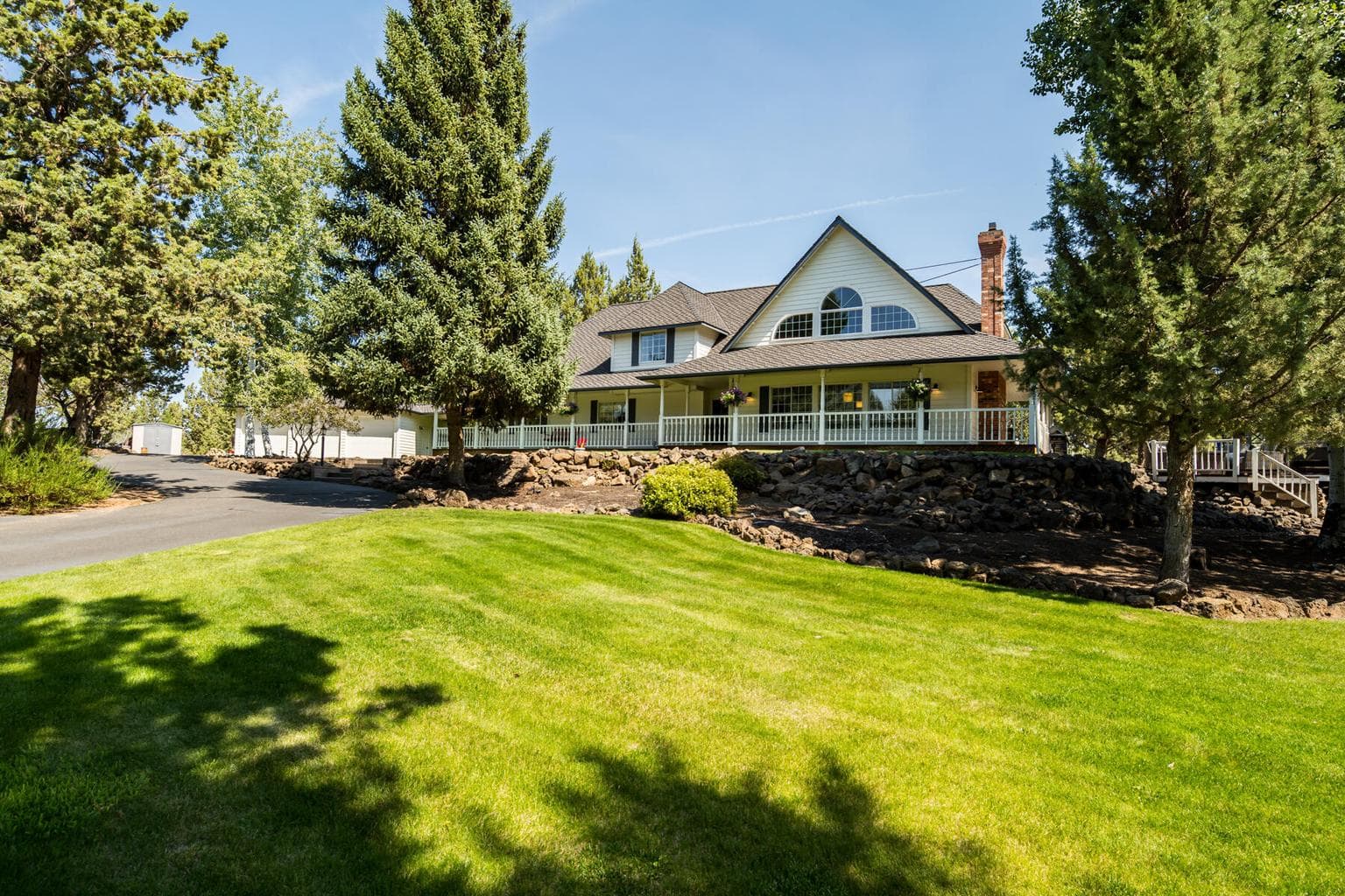 Photo of 21936 Bear Creek Road 61 of 75